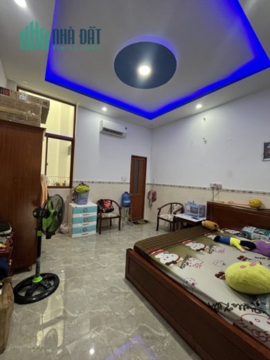 Bán Nhà  mặt tiền ĐHT 17-Q12- 3 Tầng-60m2-nhỉnh 4 tỷ TL