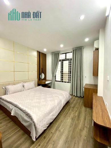 Bán nhà 40m2 3tầng mặt tiền 4m 4.4ỷ ngõ ô tô phố Lạc Long Quân gần Bưởi Tây Hồ
