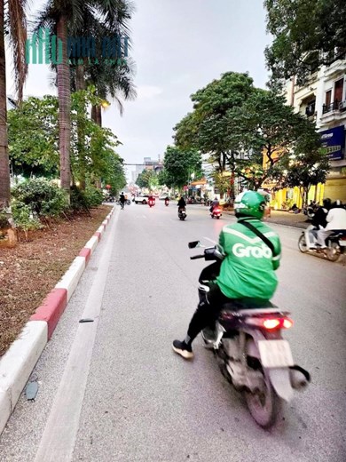 Bán Nhà Phố Kim Đồng, vỉa hè, lô góc, Kinh doanh đỉnh 50m x 5 tầng x mt5,5m x giá nhỉnh 12tỷ