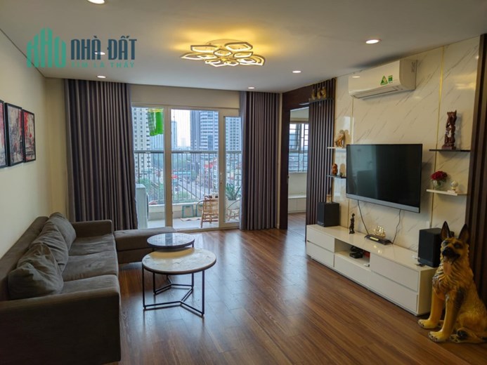 Cho thuê chung cư số 25 Lê Văn Lương, Thanh Xuân 3PN, 117m2 17triệu/tháng