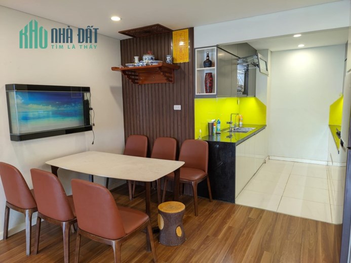 Cho thuê chung cư số 25 Lê Văn Lương, Thanh Xuân 3PN, 117m2 17triệu/tháng