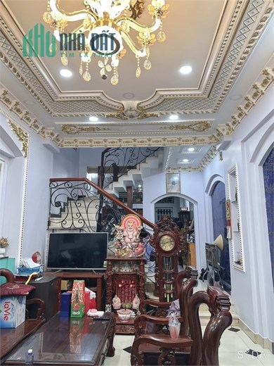 Khuông Việt, Tân Phú – Gần Đầm Sen, Hẻm 6m, 100m2, 4 tầng, 9.3 tỷ.