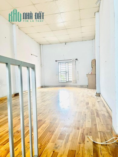 Chính chủ bán nhà 2 tầng nhỏ xinh đường lê trọng tấn, hẻm xe tải thông, 30m2 chỉ 3.5 tỷ