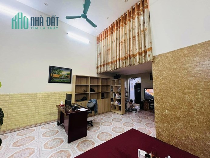 Bán nhà Phố Thành Công  50m 4 Tg MT 4,4 nhỉnh 4 tỷ.
