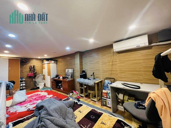 Bán nhà Phố Thành Công  50m 4 Tg MT 4,4 nhỉnh 4 tỷ.