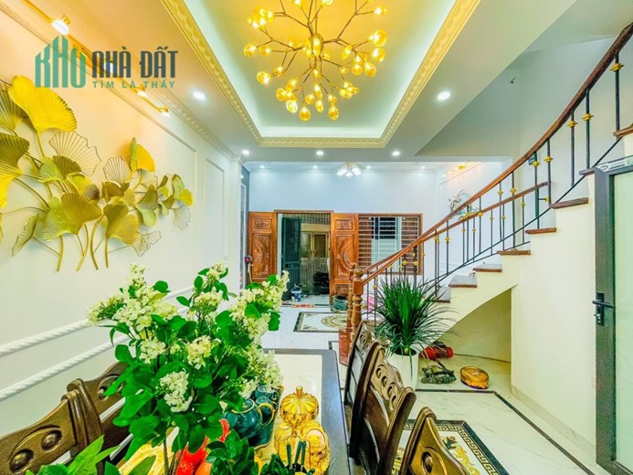 Giá Thơm. Đào Tấn, ngõ nông thẳng tắp, ba gác tránh, oto gần, 36m2 x 4T, chỉ 3.6 tỷ