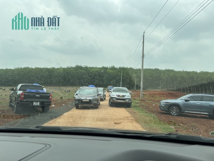 Cần bán gấp lô đất ngộp tại hồ Thác Mơ Bình Phước 5x50 có thổ cư giá 250triệu
