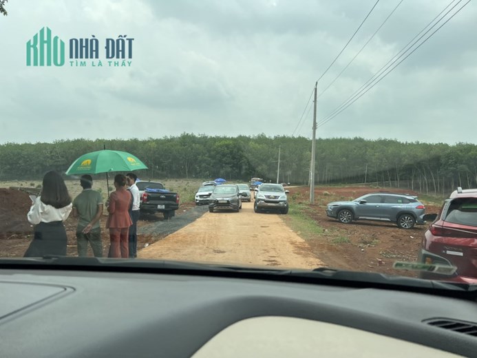 Cần bán gấp lô đất ngộp tại hồ Thác Mơ Bình Phước 5x50 có thổ cư giá 250triệu