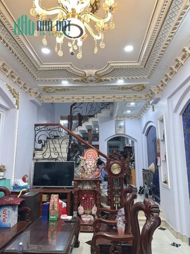 Nhà đẹp Tân Phú, HXT sát Q10, Q11, DTSD 300m2 nhỉnh 9 tỷ