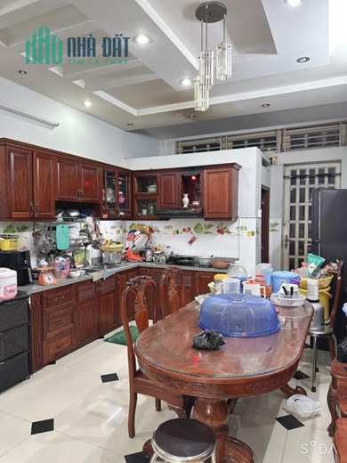 Nhà đẹp Tân Phú, HXT sát Q10, Q11, DTSD 300m2 nhỉnh 9 tỷ