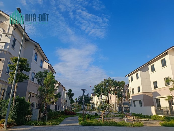Tôi chính chủ có căn biệt thự vườn trong kđt Centa Vsip cần bán