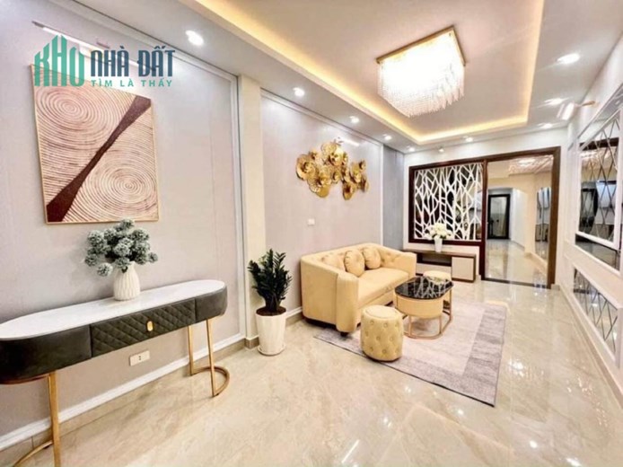 Bán Nhà #HOÀNG_CẦU View Hồ Đống Đa. MT 5m. Ô tô Đỗ Cửa 7.33 tỷ
