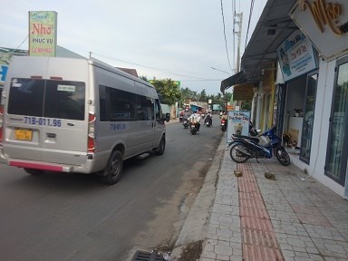 MÌNH CÓ NHÀ ĐẸP CHO THUÊ VỚI GIÁ RẺ MẶT TIỀN CA VĂN THỈNH- PHƯỜNG PHÚ KHƯƠNG- THÀNH PHỐ BẾN TRE.