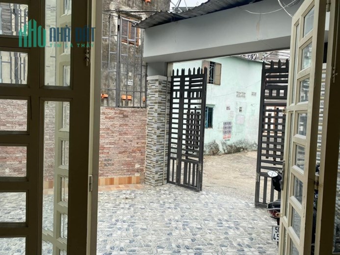 Bán gấp nhà cấp 4, Quận 12, xe hơi ngủ trong nhà, 9x16m, nhỉnh 5 tỷ