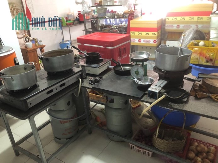 CẦN SANG NHƯỢNG LẠI VỰA HẢI SẢN