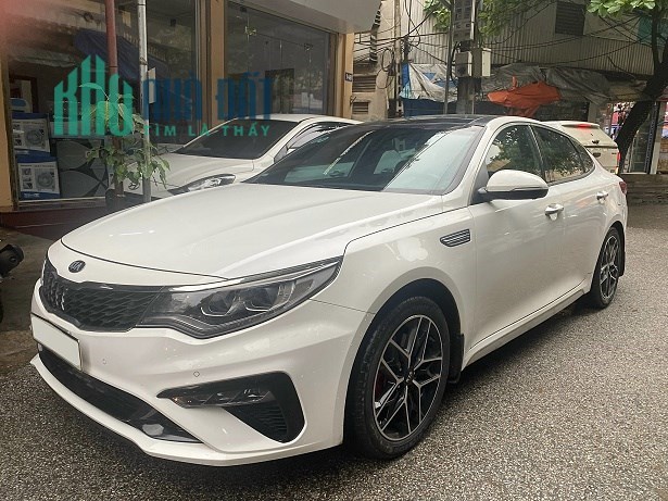 Chính Chủ Bán Xe Kia optima 2.4 GT line 2019 màu trắng ngọc trinh, gia đình sử dụng, còn rất mới