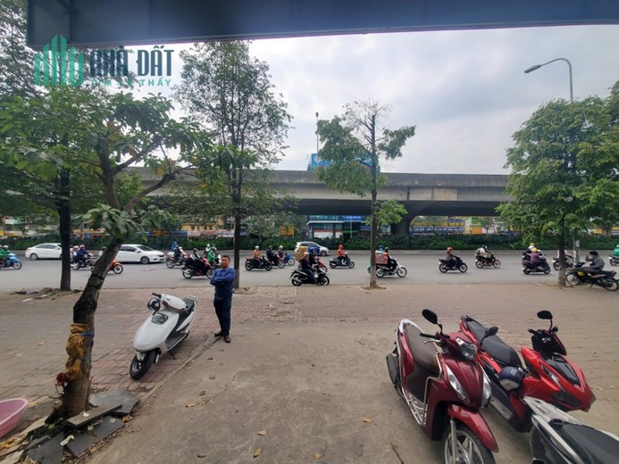 Phố Ngụy Như Kon Tum Thanh Xuân 45m 4 tầng mặt tiền 4.5m phân lô vỉa hè ô tô tránh KD sầm uất nhỉnh