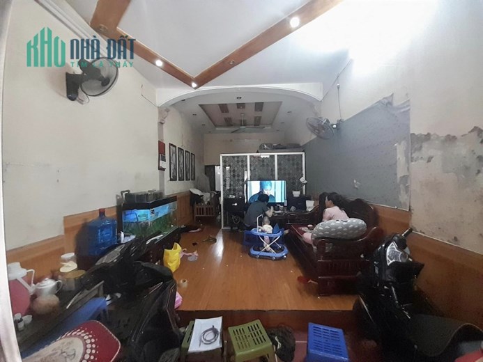 NHÀ MẶT PHỐ NGUYỄN CHÍNH 60M , MT 5M , GIÁ 7 TỶ GIÁ TRONG NGÕ - NGAY SÁT TRUNG TÂM THƯƠNG MẠI