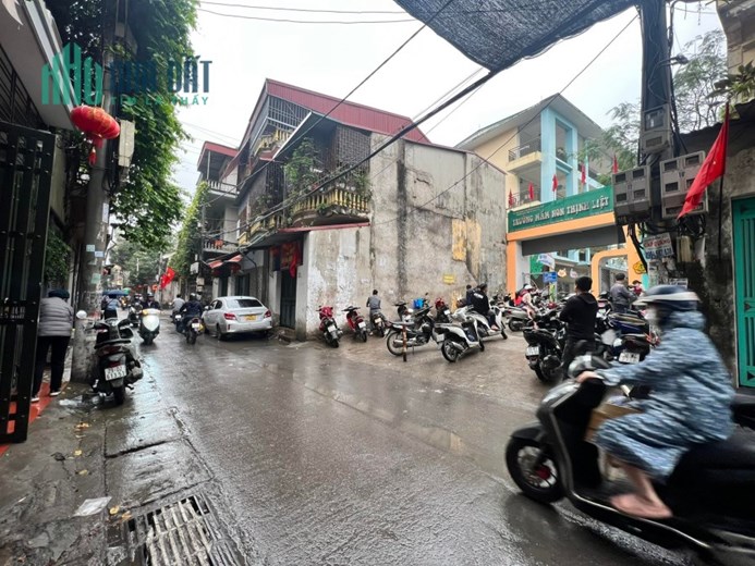 NHÀ MẶT PHỐ NGUYỄN CHÍNH 60M , MT 5M , GIÁ 7 TỶ GIÁ TRONG NGÕ - NGAY SÁT TRUNG TÂM THƯƠNG MẠI