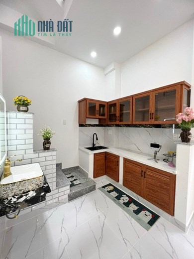 Nhà bán căn góc 3 Tầng mới, đẹp hẻm thông 667 Hưng Phú P9Q8