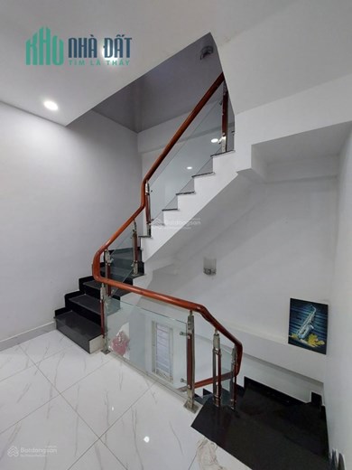 Cho thuê nhà nguyên căn 110m2 , gần Aeon Mall Bình Dương, TP Thuận An, Bình Dương