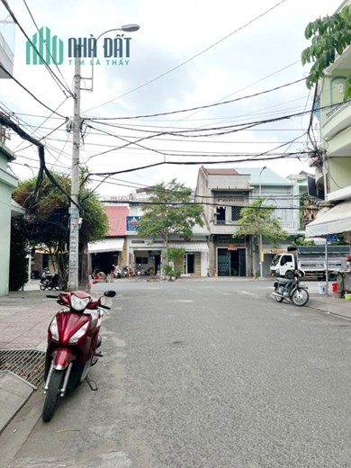 Nhà 4 tầng mặt tiền Ưu Long P11Q8 - Giá : 12.3 Tỷ (TL)