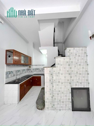 Nhà bán mới 5 Tầng Hẻm 575 CMT8 P15Q10 - 5 Tỷ 280 Triệu
