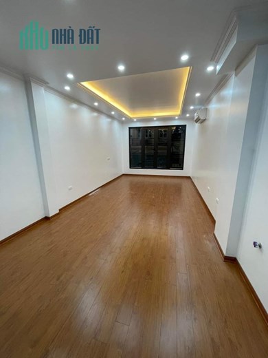 NHÀ KINH DOANH SIÊU ĐỈNH ĐƯỜNG Ô TÔ PHỐ NGUYỄN CHÍ THANH, ĐỐNG ĐA 45m, 6 T