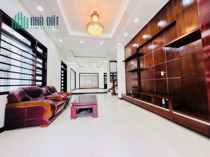 Bán nhà Văn Quán khu biệt thự giảm chào 3.5 tỷ  220m2 x 4 tầng x Giá tốt nhất khu vực