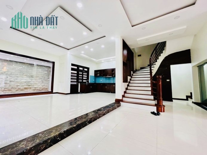 Bán nhà Văn Quán khu biệt thự giảm chào 3.5 tỷ  220m2 x 4 tầng x Giá tốt nhất khu vực