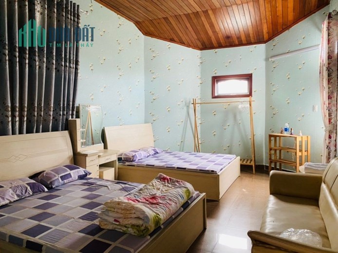 Bán Biệt Thự View Rừng Thông - Giá Giảm 1 Tỷ 5 - Hoàng Hoa Thám P10 Đà Lạt