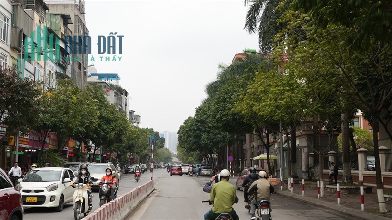 Bán Nhà Lô Góc Trần Quốc Hoàn Kinh Doanh Sầm Uất.Với 9m Mặt Tiền 4 Tầng Giá Nhỉnh 9 Tỷ.