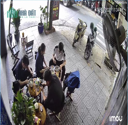 Sang quán cafe 80m2 tại Tân Phú, HCM, để lại toàn bộ đồ dùng, 290tr. Lh:0982127279