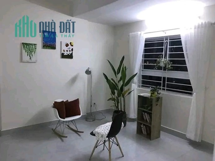 Cho thuê căn hộ Hoàng Quân 35 Hồ Học Lãm lh 0902399788