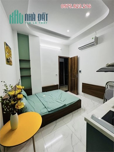 Siêu rẻ, Bán CCMN Đống Đa 72m, 8T, 18PKK, Dòng tiền 90tr/tháng nhỉnh 10 tỷ
