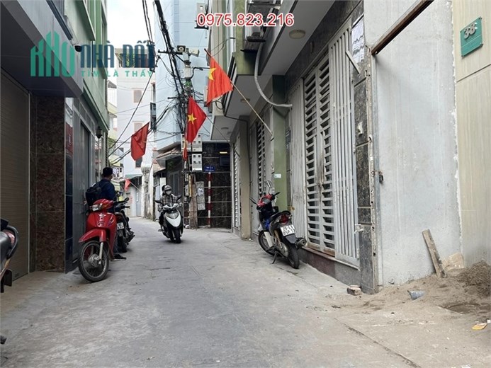 Siêu rẻ, Bán CCMN Đống Đa 72m, 8T, 18PKK, Dòng tiền 90tr/tháng nhỉnh 10 tỷ