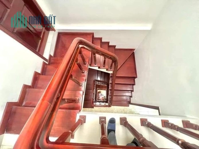 Bán gấp nhà mặt phố DT 48m tại Hoa Bằng - Cầu Giấy