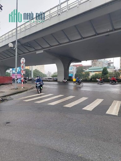 SIÊU PHẨM MẶT PHỐ! 💥, 2 VỈA HÈ MÊNH MÔNG - MẶT TIỀN RỘNG 5M Ô TÔ TẢI VÀO NHÀ - KINH DOANH VÔ CÙNG