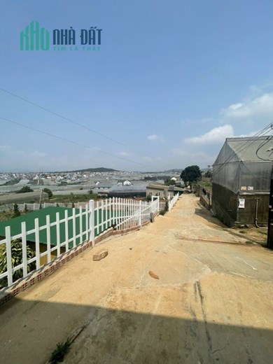 ( Hot Hot ) Cần bán gấp Nhà đẹp tại Thái Phiên Đà Lạt 200m2 giá chỉ 2.6 tỷ