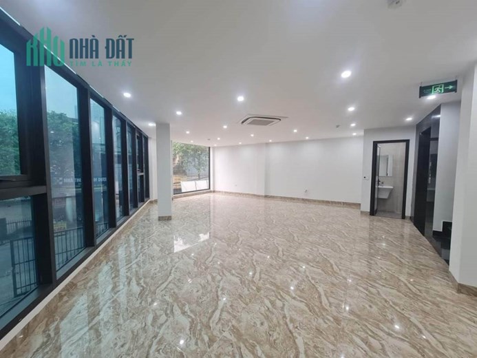 Bán tòa VP mặt phố Trung Hòa, Cầu Giấy 45m 8T MT6.5m. Vỉa hè 5m. Kinh doanh. 25.8 tỷ
