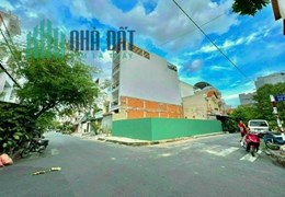 Bán đất Quận 7 tiện xây căn hộ dịch vụ, biệt thự, góc 2 MT DT 7X18m Giá 18 Tỷ