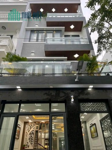 Nhà hẻm thông, 5 phòng ngủ, 3 tầng BTCT