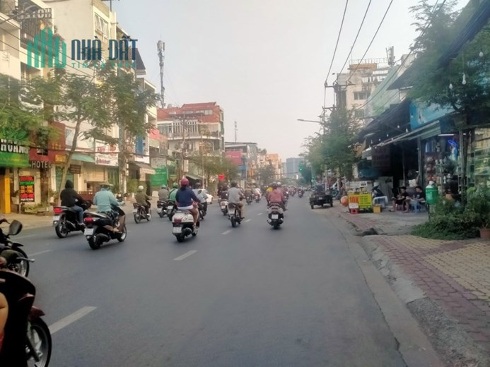 Bán nhà mặt tiền Quận Bình Thạnh , Đường Đinh Bộ Lĩnh P26 , DT 80m2 , Giá15 Tỷ .