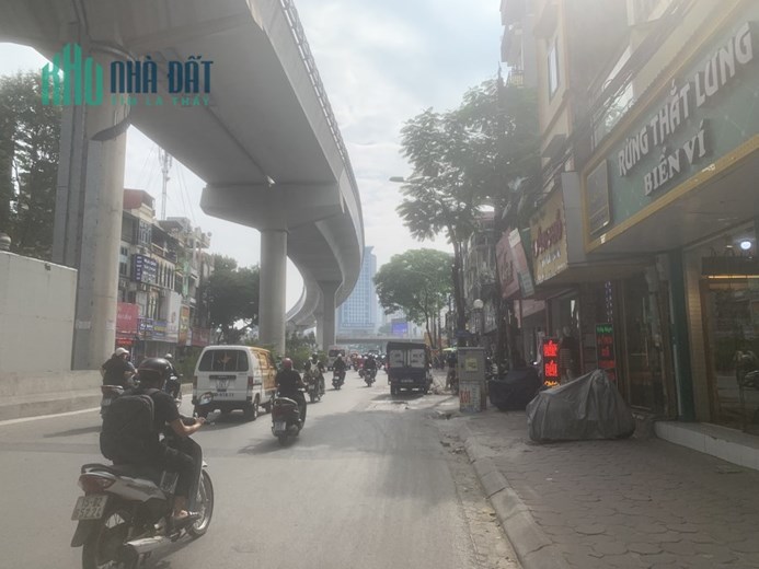 HÓT ! RẺ Kinh Doanh - Gara Ô TÔ-Bán nhà Quan Hoa gần Quận Ủy Cầu Giấy 9,3 tỷ (có thương lượng )52m2