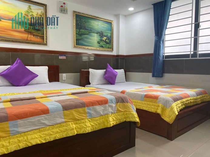 bán nhà hẻm xe hơi Nguyễn Thái Bình - doanh thu 200-300tr- 5 lầu