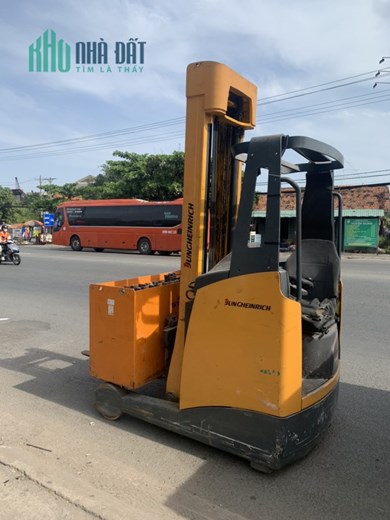 cần bán xe nâng điện cao 7m và pallet stacker