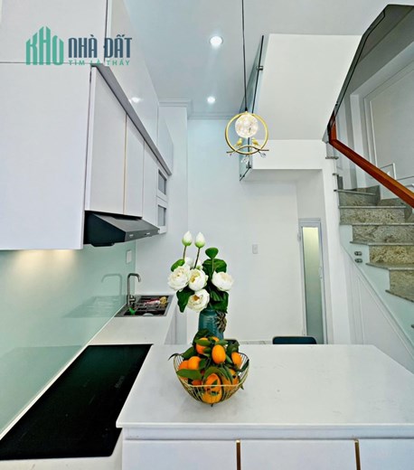 CHÍNH CHỦ CẦN BÁN GẤP- HXH 7M QUẬN 10-ĐƯỜNG CMT8- CÓ SÂN ĐỂ XE HƠI RIÊNG- VỊ TRÍ KINH DOANH - 4