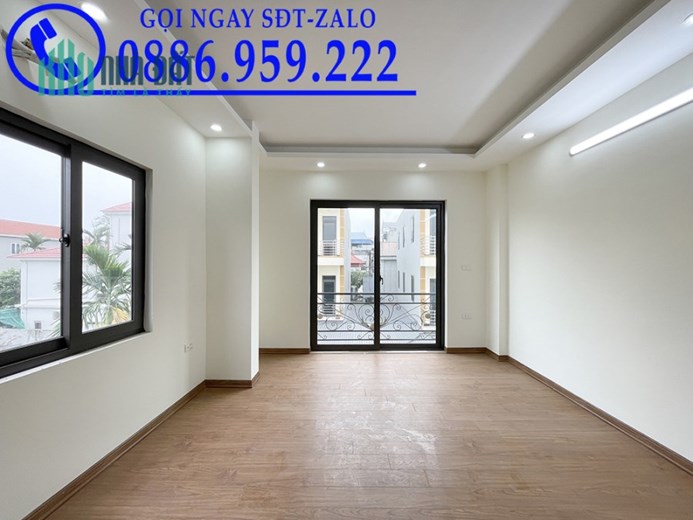 Bán nhà Văn Minh Di Trạch lô góc 3 mặt thoáng ô tô dừng đỗ trước cửa diện tích 40m x4T 5PN