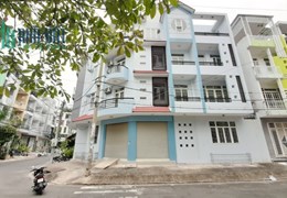 Cho thuê NNC đường nội bộ khu Bình Phú P10.Q6. Giá 20 triệu