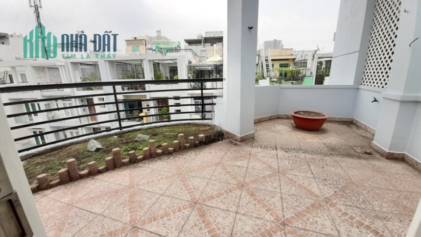 Cho thuê NNC đường nội bộ khu Bình Phú P10.Q6. Giá 20 triệu
